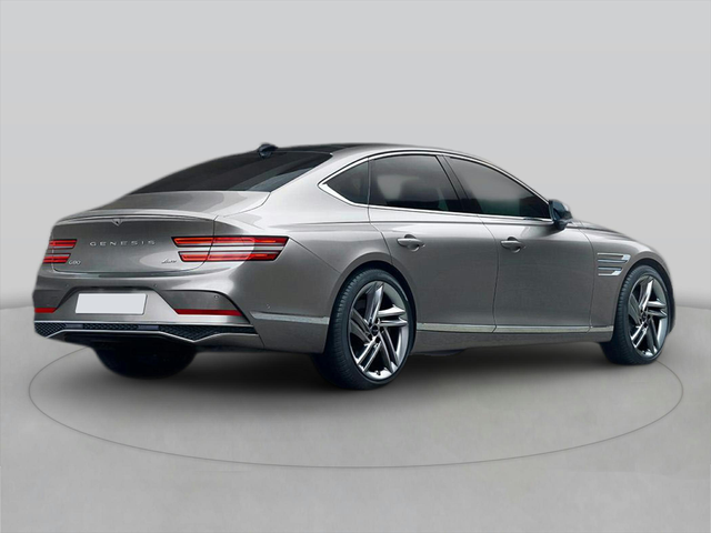 2025 Genesis G80