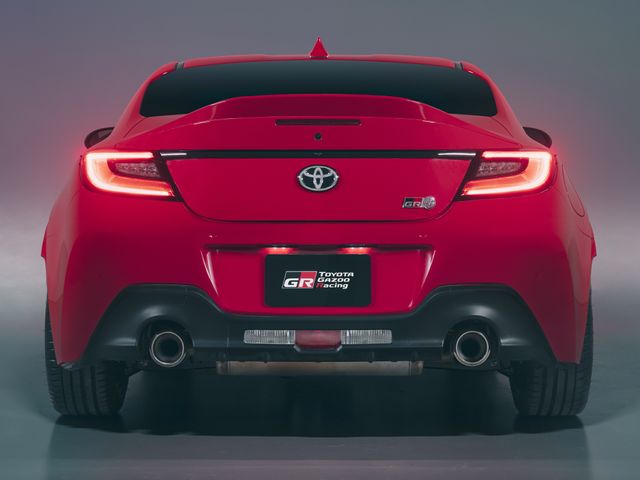Toyota 86 Vs. Toyota Supra 2.0: How Do Toyota's 4-Cylinder Sports Cars  Compare?