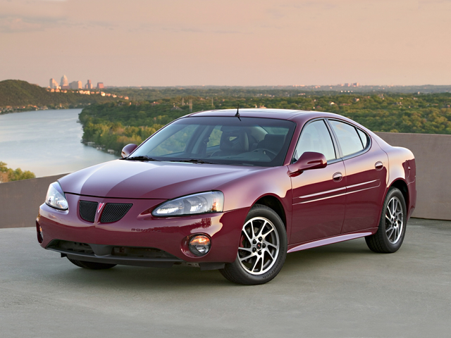 2008 Pontiac Grand Prix Specs, Price, MPG & Reviews