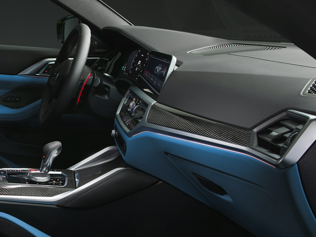 2023 BMW M4
