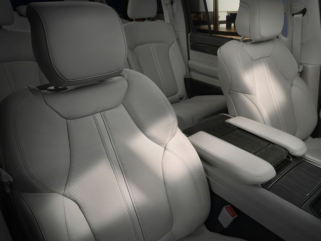 2022 Jeep Wagoneer