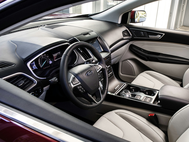 2020 Ford Edge