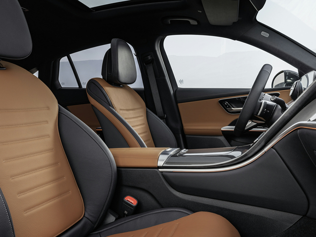2025 Mercedes-Benz GLC 300