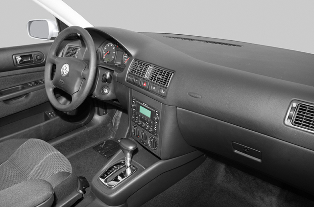 2004 Volkswagen Golf