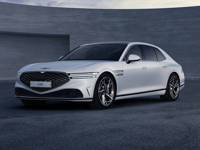 2023 Genesis G90
