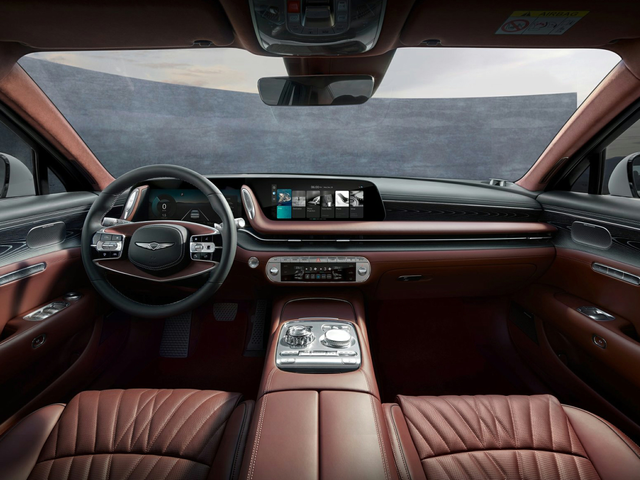 2023 Genesis G90