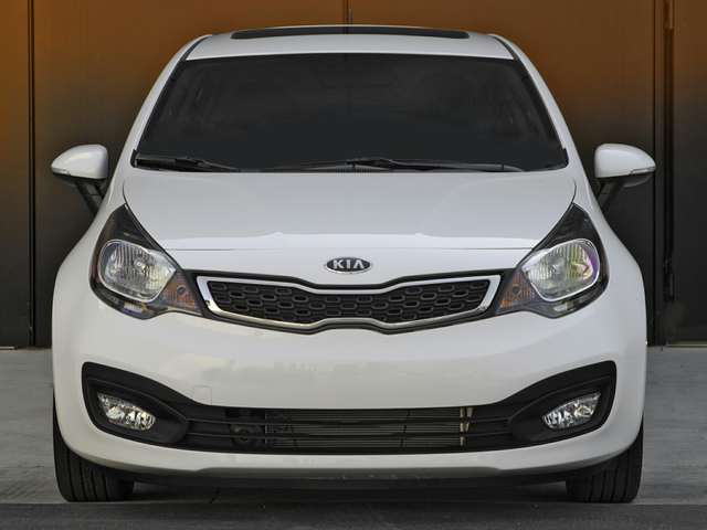 12 Kia Rio Specs Price Mpg Reviews Cars Com