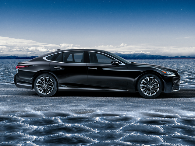 2018 Lexus LS 500h