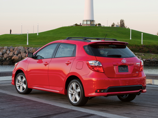 2012 Toyota Matrix - Specs, Prices, MPG, Reviews & Photos | Cars.com