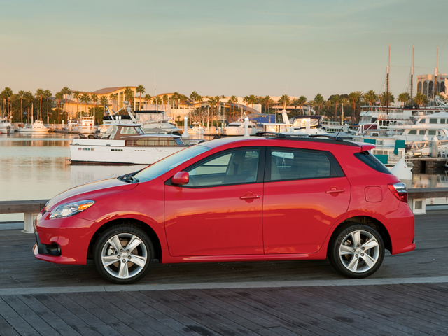 2012 Toyota Matrix - Specs, Prices, MPG, Reviews & Photos | Cars.com