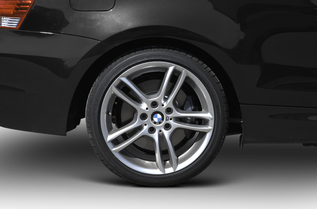 2011 BMW 128