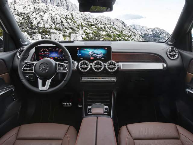 2023 Mercedes-Benz GLB 250