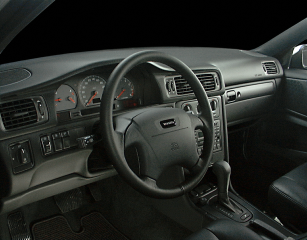 2000 Volvo V70