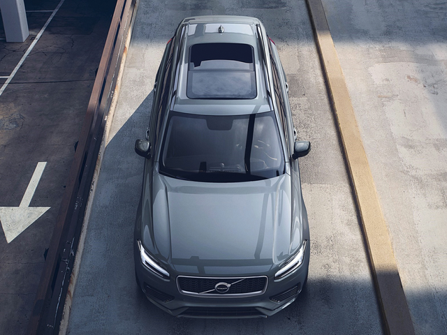 2022 Volvo XC90 Recharge Plug-In Hybrid