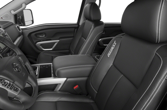 2017 Nissan Titan