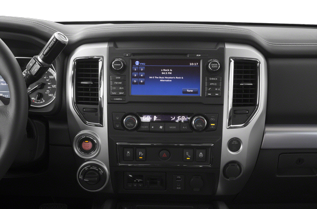 2017 Nissan Titan
