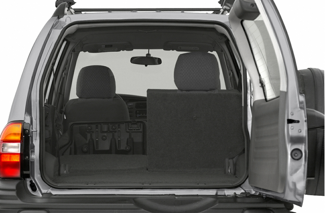 2001 Chevrolet Tracker