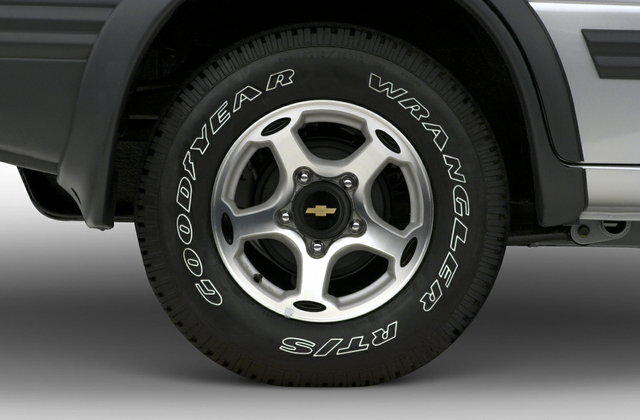 2001 Chevrolet Tracker