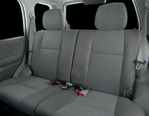 2001 Chevrolet Tracker
