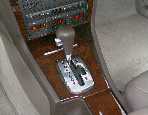 2001 Audi A8