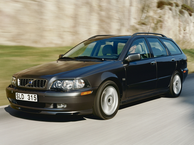 2003 Volvo V40