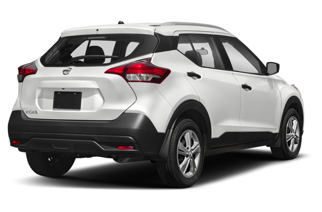 nissan kicks base model on road price