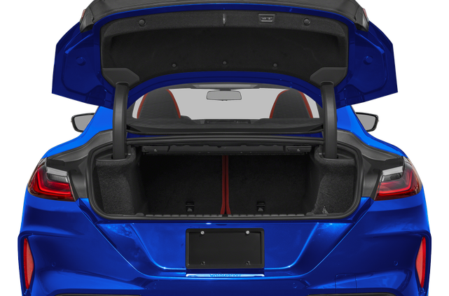 2025 BMW M8