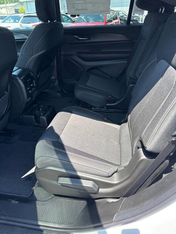 new 2026 Jeep Grand Cherokee L car, priced at $37,415