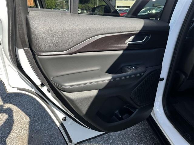 used 2023 Jeep Grand Cherokee car, priced at $24,750