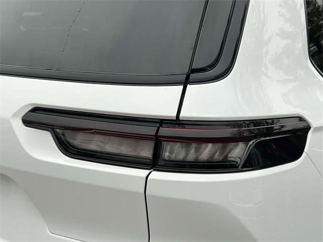 used 2024 Jeep Grand Cherokee L car, priced at $39,660