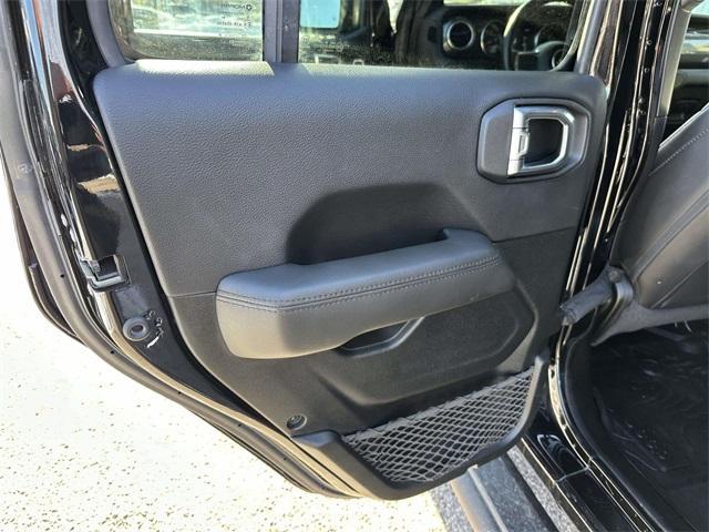 used 2021 Jeep Wrangler Unlimited car, priced at $27,560