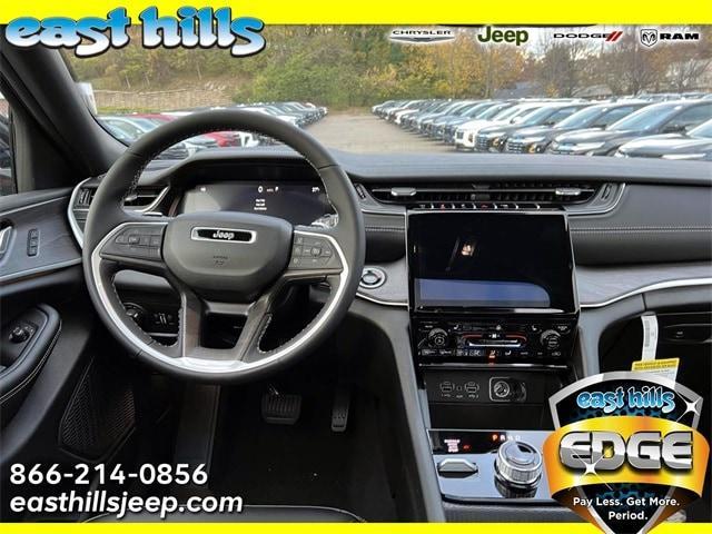 new 2025 Jeep Grand Cherokee car, priced at $50,010