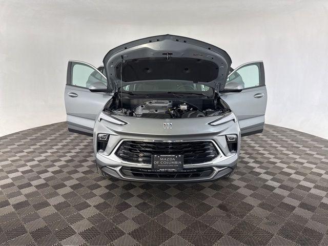 used 2025 Buick Encore GX car, priced at $23,400