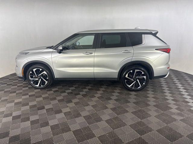 used 2023 Mitsubishi Outlander car, priced at $20,700