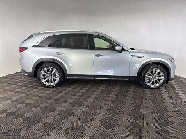used 2025 Mazda CX-90 car, priced at $35,400