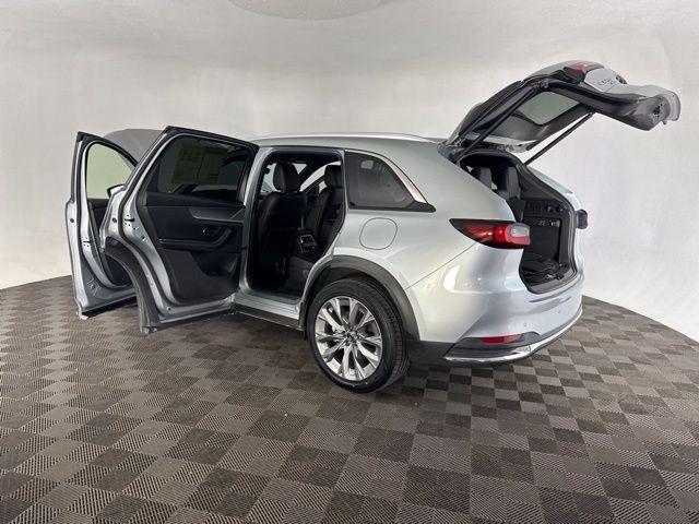used 2025 Mazda CX-90 car, priced at $35,400