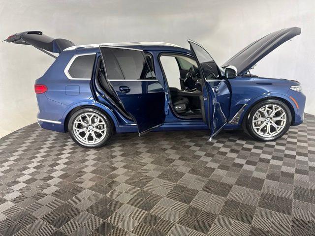 used 2022 BMW X7 car, priced at $33,187