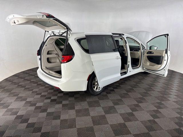 used 2023 Chrysler Pacifica car, priced at $22,487
