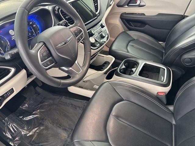 used 2023 Chrysler Pacifica car, priced at $22,487