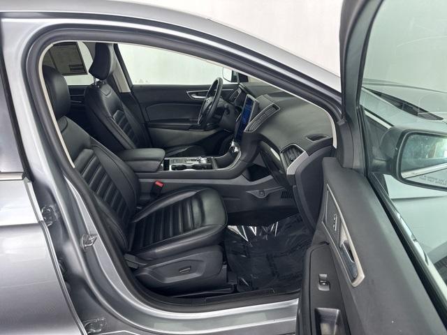 used 2024 Ford Edge car, priced at $24,500