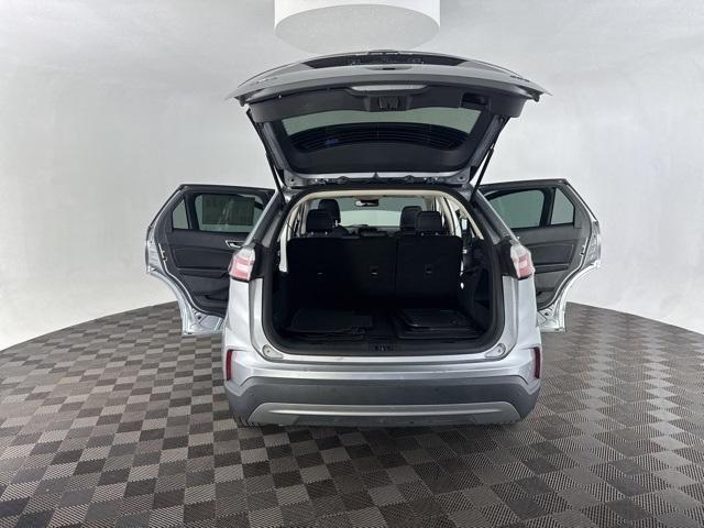 used 2024 Ford Edge car, priced at $24,500