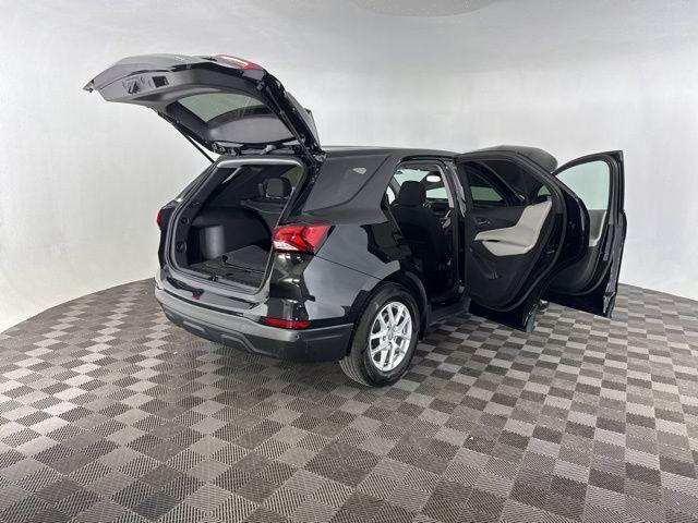 used 2023 Chevrolet Equinox car, priced at $18,100