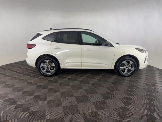 used 2024 Ford Escape car, priced at $20,200