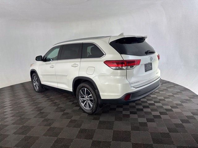 used 2019 Toyota Highlander car, priced at $18,702