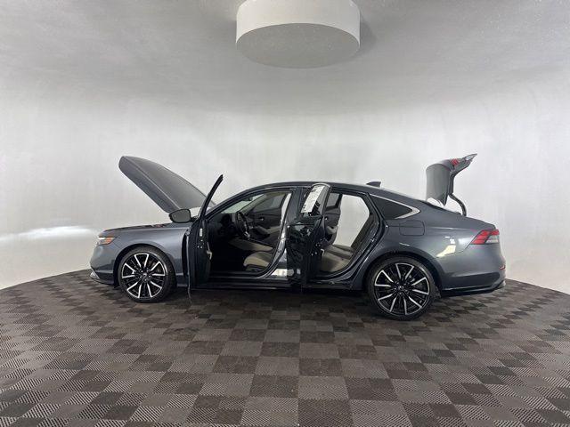used 2025 Honda Accord Hybrid car, priced at $29,900