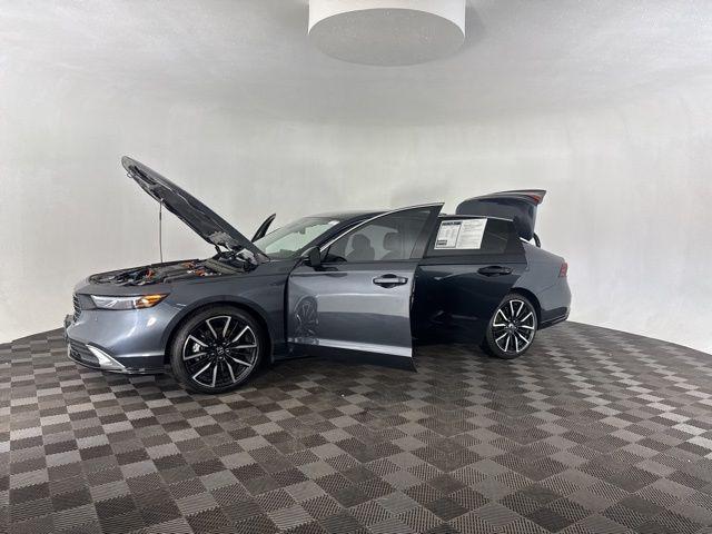 used 2025 Honda Accord Hybrid car, priced at $29,900