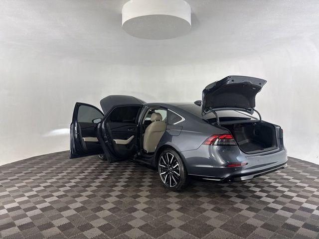 used 2025 Honda Accord Hybrid car, priced at $29,900