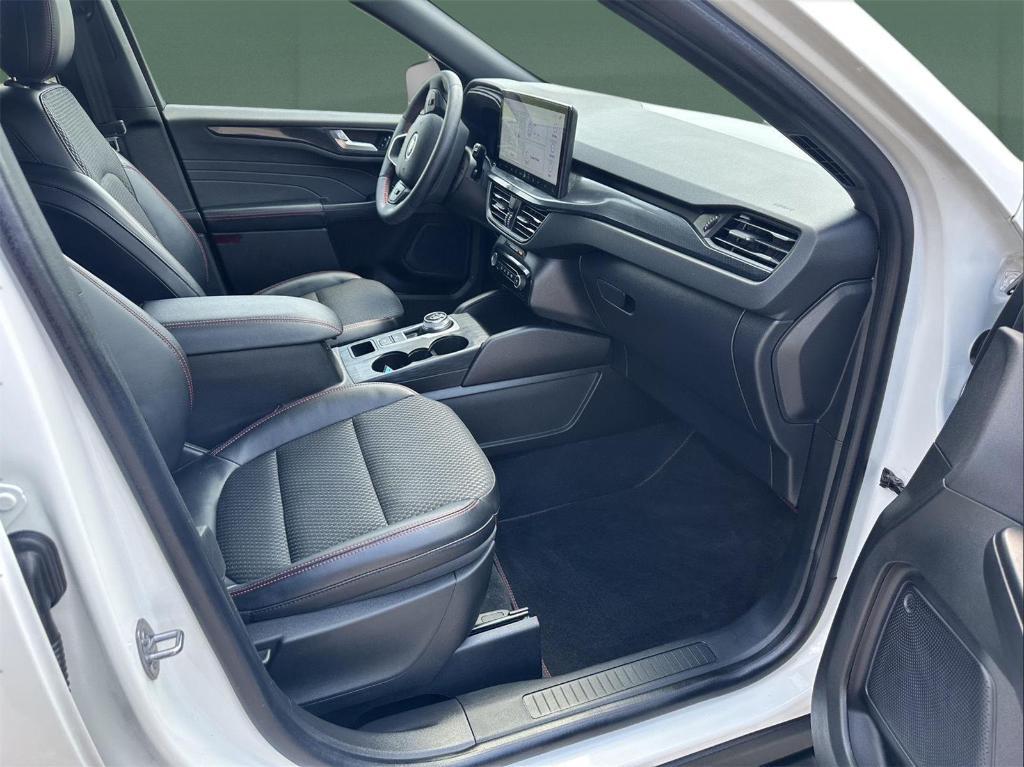 used 2023 Ford Escape car, priced at $25,995