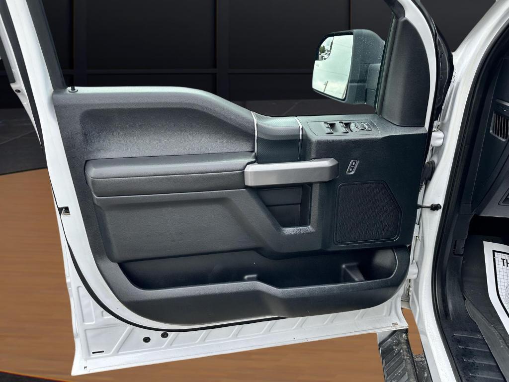 used 2020 Ford F-150 car, priced at $29,995