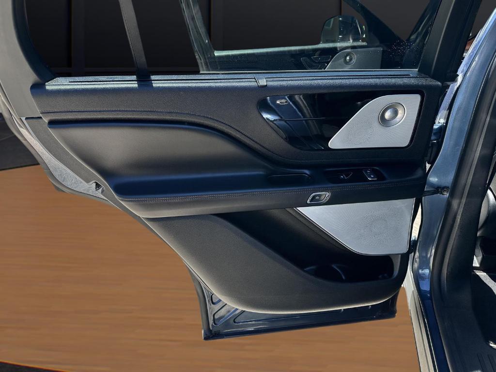 used 2020 Lincoln Aviator car, priced at $24,995